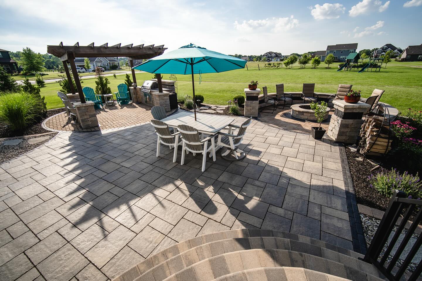 Patio dining and pergola