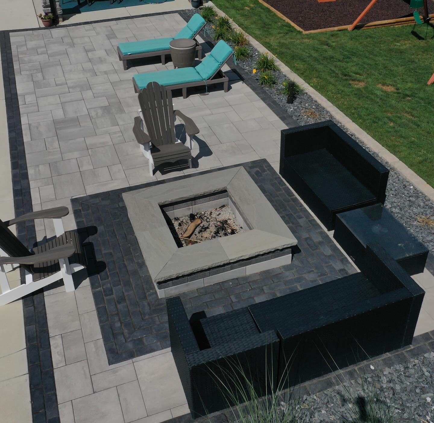 Square fire pit seating